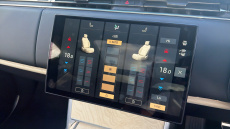 Land Rover Range Rover 4.4 P615 V8 SV 4dr Auto Petrol Estate